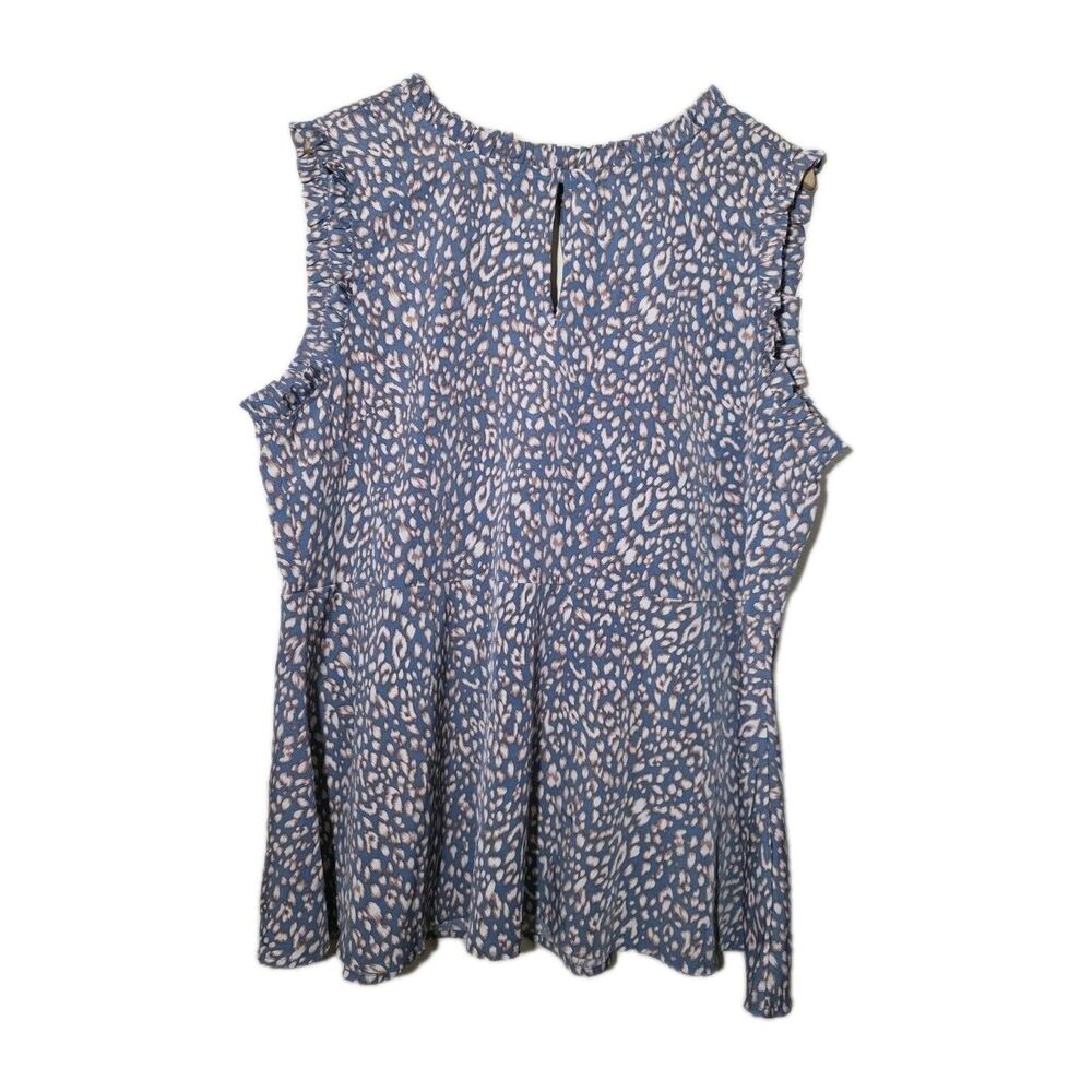 suzanne betro top Womens Blue Print Size 1x